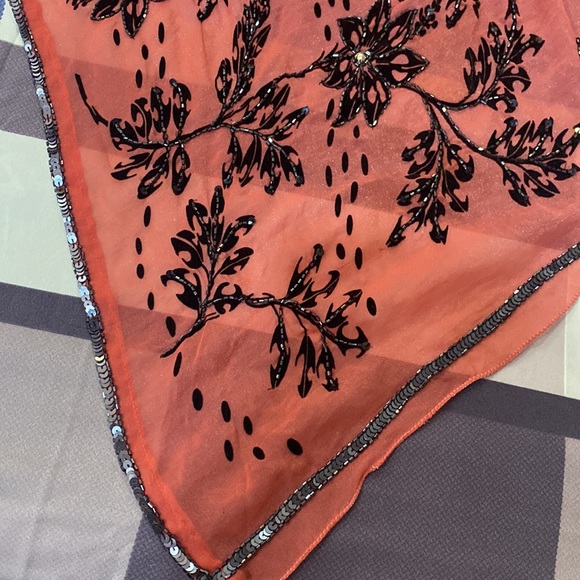 Shimmery georgette fabric lehenga with cut-dana work &crop top n V shaped stole - Picture 16 of 17